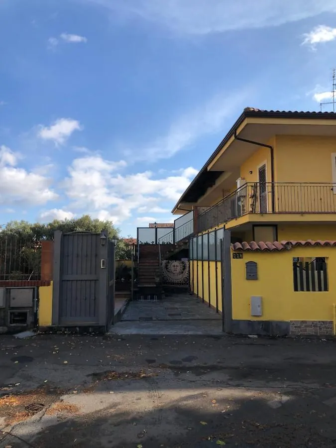 Opuntia Dell'Etna Bike House Apartment Mascalucia Italy