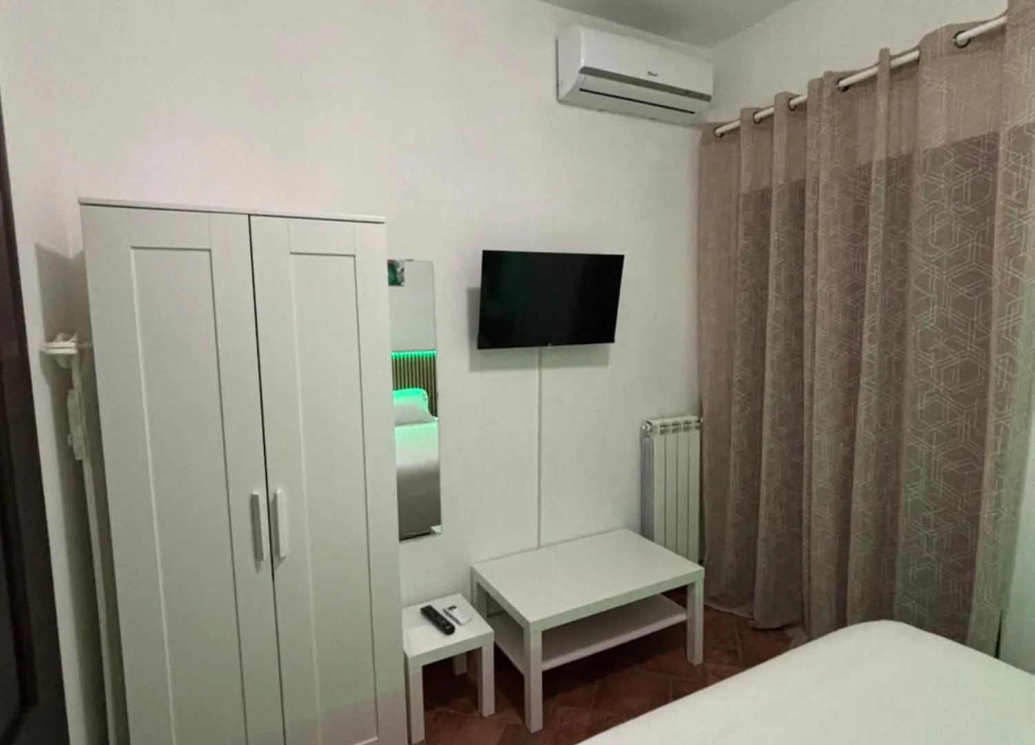 Opuntia Dell'Etna Bike House Apartment Mascalucia Italy